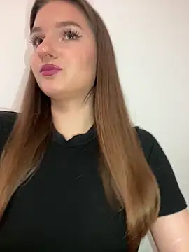 Green eyes lady online show from February 19, 12:34 pm