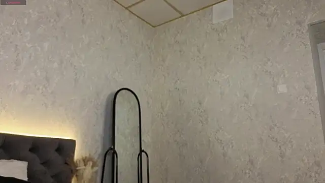 Scarle Whisper online show from March 21, 1:10 am