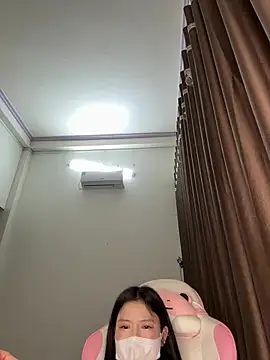 wang1472581 online show from March 4, 1:50 pm