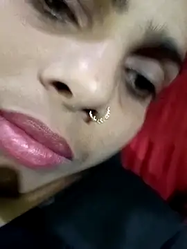 Snapshot of Priyakoli4568 chatting on April 12, 5:45 am Priyakoli4568 online show from April 12, 5:45 am