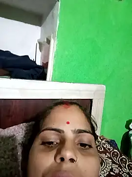 Snapshot of Priyakoli4568 chatting on April 15, 3:19 pm Priyakoli4568 online show from April 15, 3:19 pm