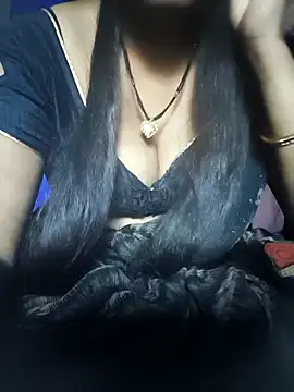 Snapshot of Alka_sexy56 chatting on February 10, 8:18 am Alka sexy56 online show from February 10, 8:18 am