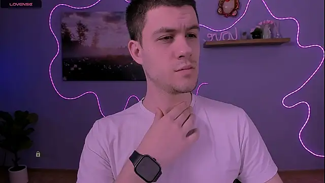 neo raze online show from March 31, 6:41 pm