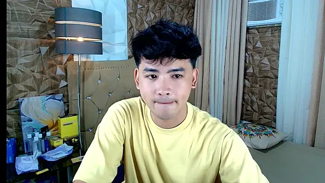 Snapshot of spoiledmycock chatting on February 16, 3:52 pm spoiledmycock online show from February 16, 3:52 pm