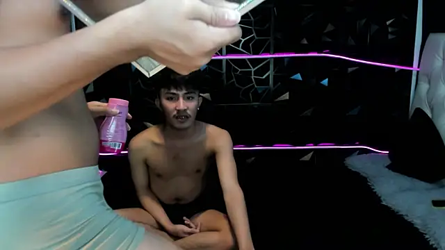 Snapshot of spoiledmycock chatting on February 27, 5:24 pm spoiledmycock online show from February 27, 5:24 pm