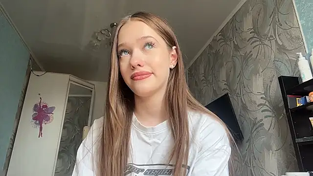 CarolOttum online show from April 1, 8:59 am