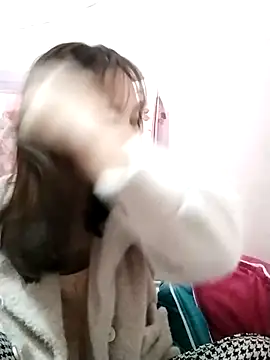 Snapshot of -Bami- chatting on February 17, 10:16 pm -Bami- online show from February 17, 10:16 pm