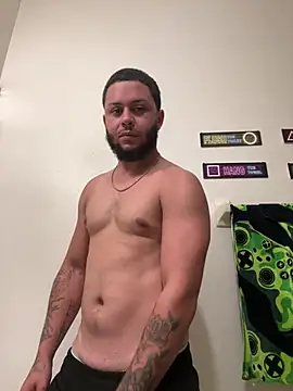 Tu PaPi Favorito online show from June 2, 5:15 pm