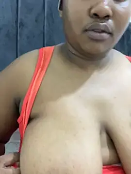 MeekyCurvyAss online show from March 11, 5:41 pm