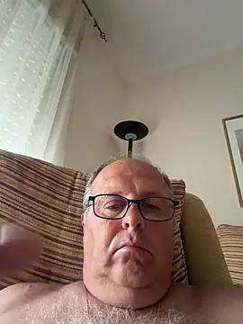YachtCaptain10 online show from June 17, 6:53 pm