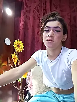 NathalialLooes online show from June 15, 6:54 pm