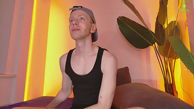 ZidNevil online show from February 8, 9:02 am