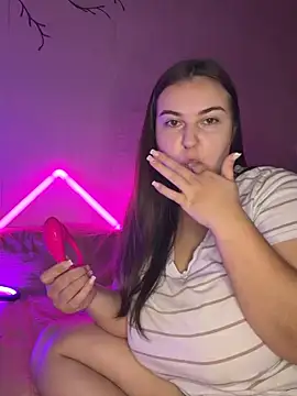 Snapshot of AlyaX_X chatting on February 12, 3:29 pm AlyaX X online show from February 12, 3:29 pm