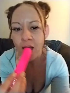 Sexycaylaxxxx online show from May 20, 11:05 am