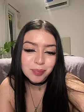 lolaaculaa online show from February 11, 4:50 am