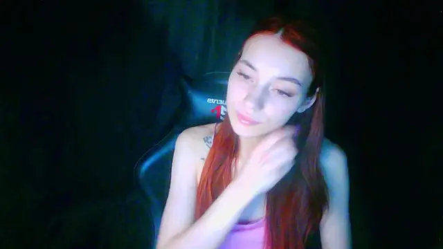 liza  kitty online show from April 20, 4:43 pm