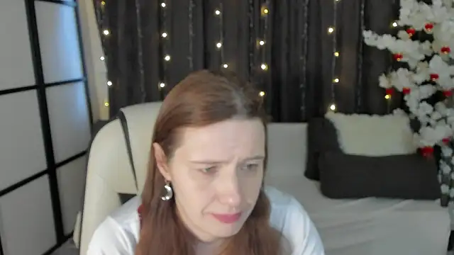 Snapshot of Kathrine_Meyer chatting on February 27, 2:00 am Kathrine Meyer online show from February 27, 2:00 am