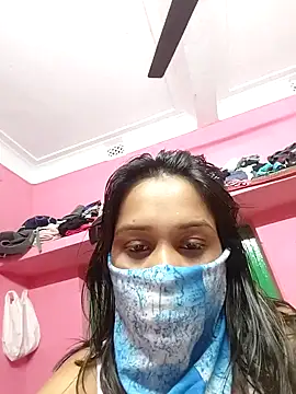 floraqueen2169 online show from March 14, 8:31 am