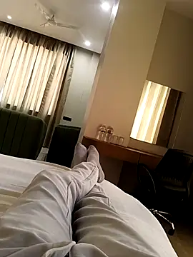 Romantic rakesh 12 online show from March 3, 8:20 am