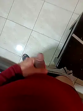 Snapshot of ahmedzakaria1 chatting on February 24, 6:22 am ahmedzakaria1 online show from February 24, 6:22 am