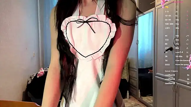 Snapshot of UrBabeLuna chatting on March 8, 1:04 pm UrBabeLuna online show from March 8, 1:04 pm