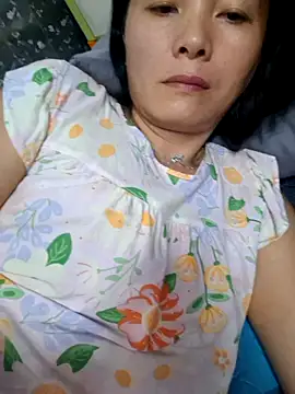 Baby-loveass69 online show from May 3, 2:34 pm
