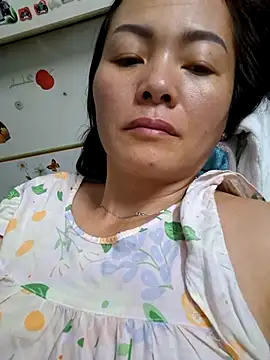 Baby-loveass69 online show from May 28, 11:46 pm