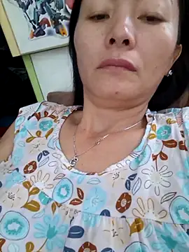 Baby-loveass69 online show from May 31, 12:52 am