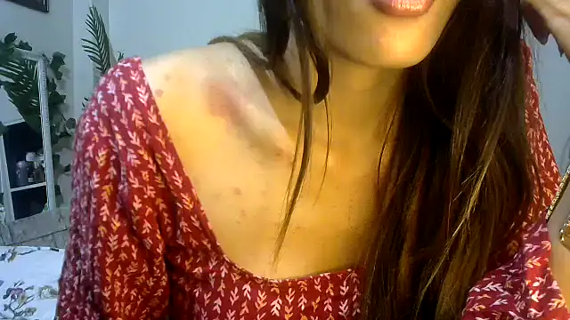 call me babyy online show from March 29, 9:53 am