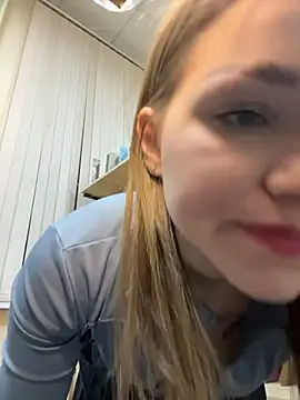 StreetSquirt online show from March 5, 3:35 am