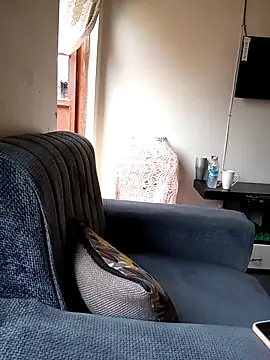 RanniClara online show from April 17, 9:12 am