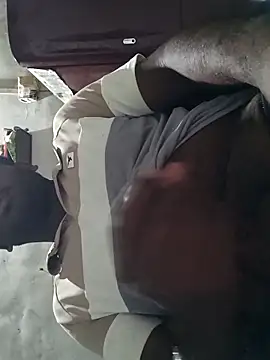 Snapshot of babu_bull chatting on February 26, 7:24 pm babu bull online show from February 26, 7:24 pm