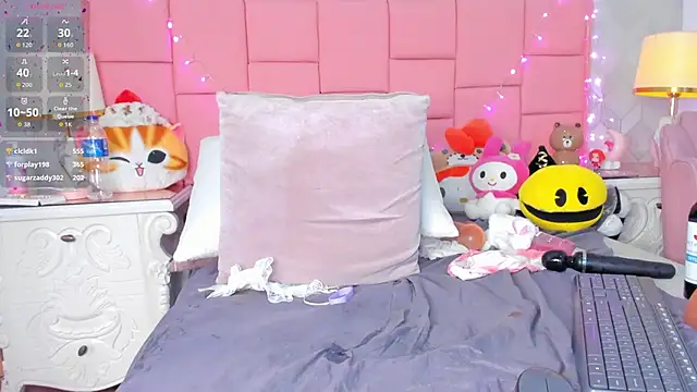 dolly kitter online show from April 11, 11:42 pm