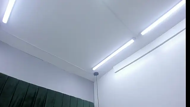 Amber-Horney online show from March 26, 1:49 pm