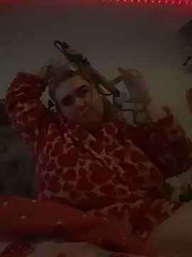 Snapshot of TwoWayT_xx chatting on February 4, 11:38 am TwoWayT xx online show from February 4, 11:38 am