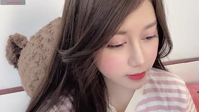 Snapshot of BaekKun chatting on March 1, 6:59 am BaekKun online show from March 1, 6:59 am