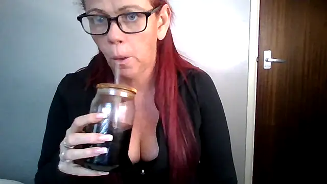 Snapshot of Forbidden-Irish-x chatting on April 18, 8:20 pm Forbidden-Irish-x online show from April 18, 8:20 pm