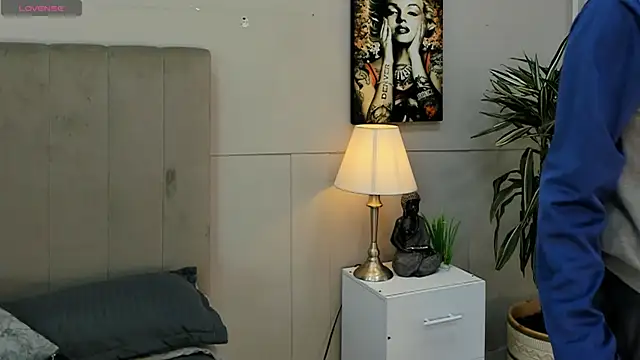 kai storn online show from July 10, 11:13 am