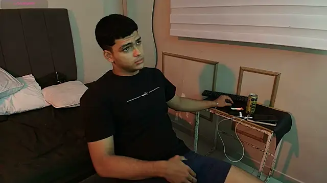 Keinner BigDick online show from August 1, 8:41 pm