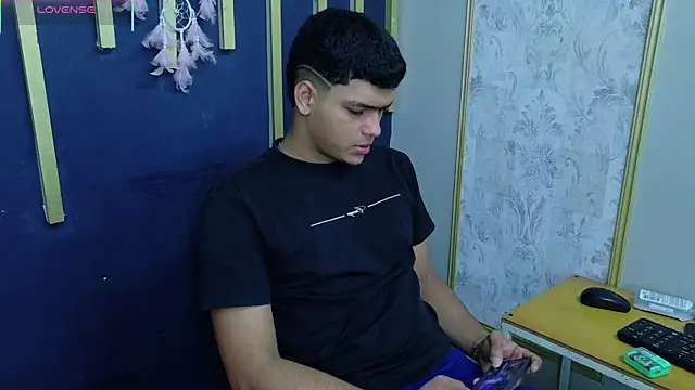 Keinner BigDick online show from August 7, 8:22 pm