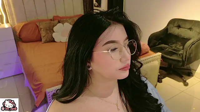 Snapshot of ninna_sweet chatting on March 24, 1:49 pm ninna sweet online show from March 24, 1:49 pm