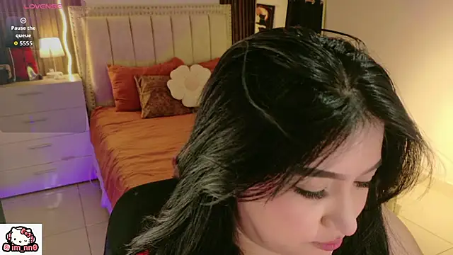 Snapshot of ninna_sweet chatting on March 25, 3:29 pm ninna sweet online show from March 25, 3:29 pm