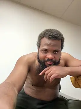 Snapshot of BigCatXLOfficial chatting on March 7, 12:18 am BigCatXLOfficial online show from March 7, 12:18 am