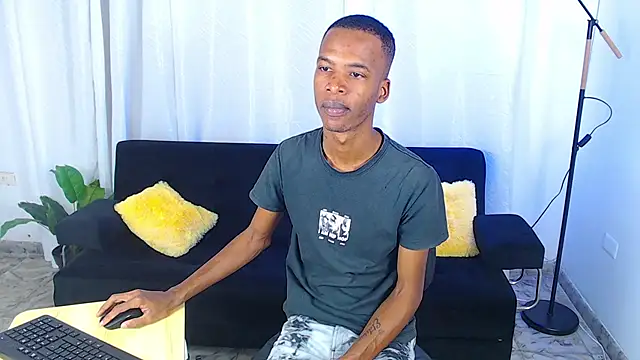 gusy 18 online show from February 13, 8:05 pm