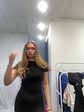 MonicaWestt online show from February 8, 7:34 am