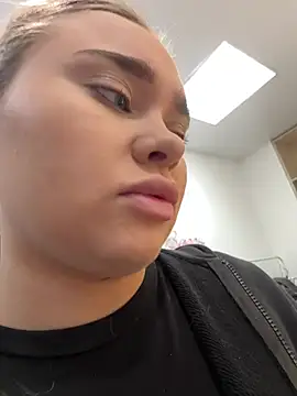 MonicaWestt online show from February 13, 7:04 am