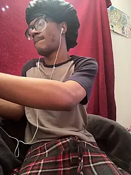 vexahleah online show from April 8, 5:46 pm