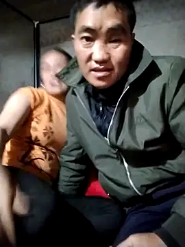 Snapshot of Tina-beo chatting on February 10, 2:37 am Tina-beo online show from February 10, 2:37 am