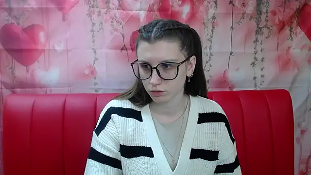 LilianaShine online show from February 9, 6:50 am