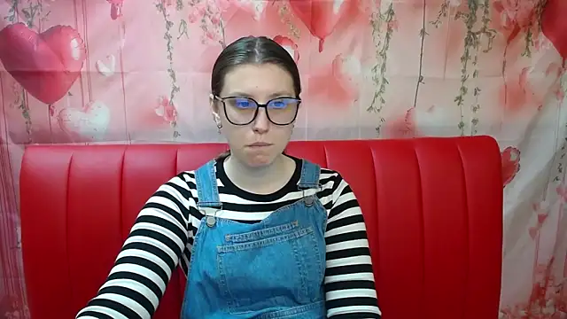 LilianaShine online show from May 14, 5:14 am